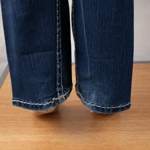 True Religion Joey Super T Straight 28 (27 X 32) Women's Denim Jeans Medium Wash - Picture 10 of 14